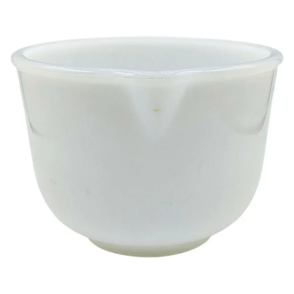 Sm Vtg Glasbake 20 CJ White Glass Spout Sunbeam Mixmaster Mixing Bowl 1.5 Quart